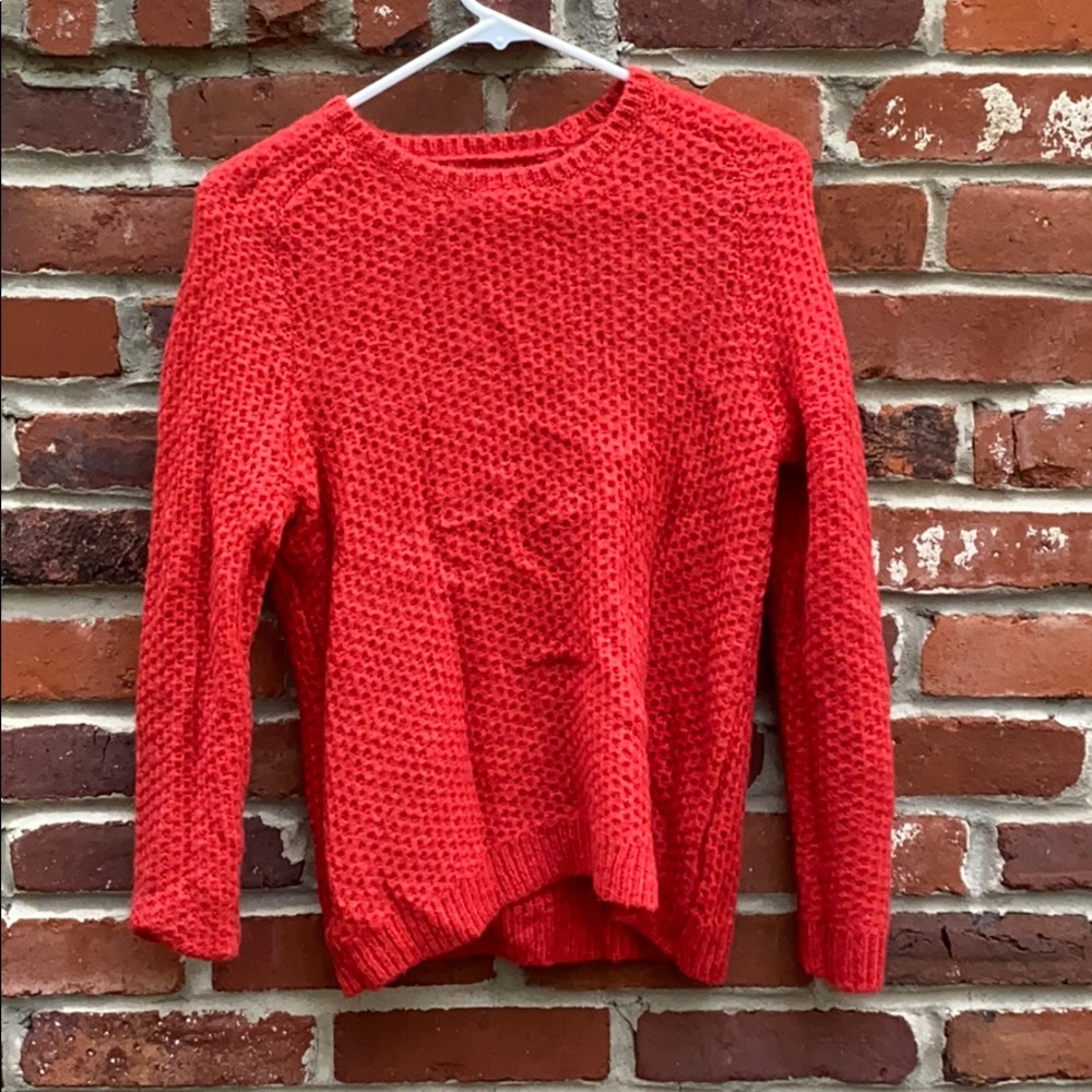 Women’s sweater